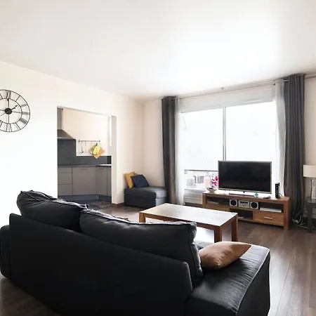 Emile Zola Asniere - Kp -spacious For 6 With Porch Asniere Sur Seine *