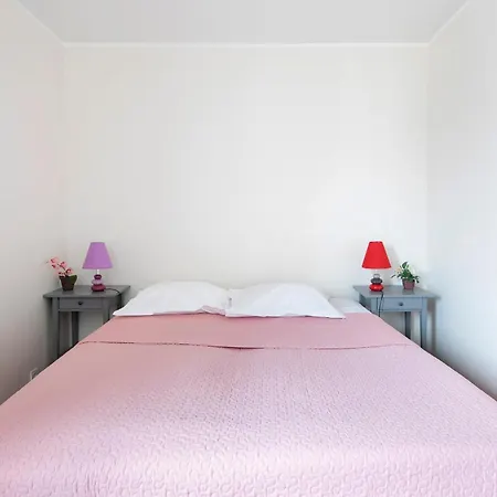 Emile Zola Asniere - Kp -spacious For 6 With Porch Asniere Sur Seine * Asnières