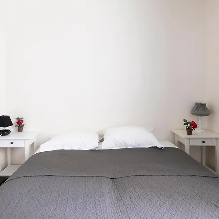 Emile Zola Asniere - Kp -spacious For 6 With Porch Asniere Sur Seine *