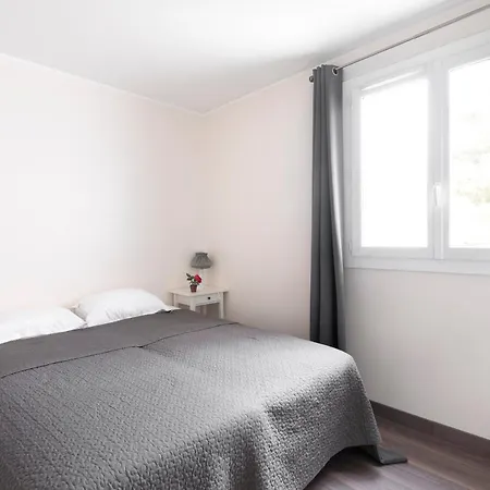 Apartmán Emile Zola Asniere - Kp -spacious For 6 With Porch Asniere Sur Seine